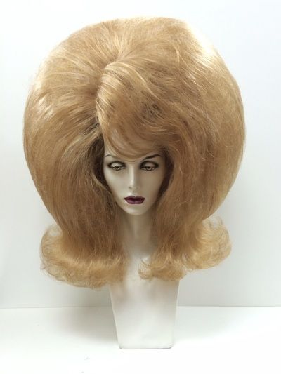 Bouffant Wig, Funny Wigs, Blonde Updo, High Fashion Hair, Drag Wigs, Big Blonde Hair, Hollywood Blvd, Wig Party, Cosplay Hair