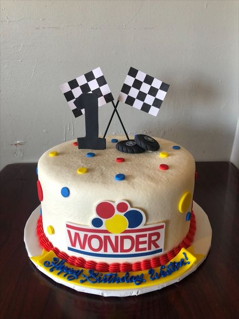 1st Birthday Smash Cake, Baby First Birthday Themes, Talladega Nights, Birthday Smash Cake, Boys First Birthday Party Ideas, Baby Birthday Themes, Race Car Birthday Party, Boy Birthday Party Themes, Cars Theme Birthday Party