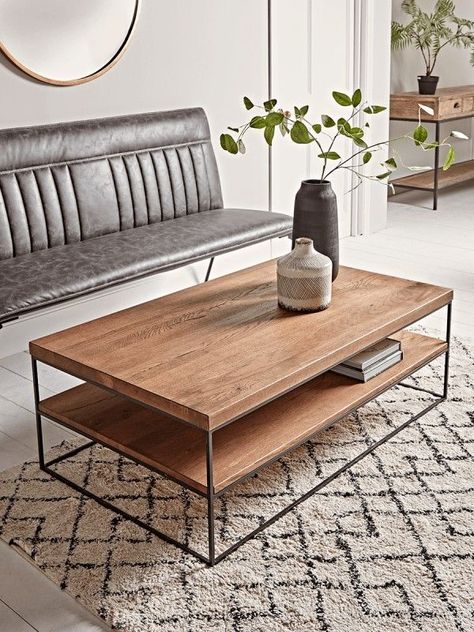 (paid link) Get DIY project ideas and easy-to-follow crafts to help you spruce up your space. Modern Tables, Kursi Bar, Luxury Coffee, Luxury Coffee Table, Coffee Table Furniture, Recycled Pallet, Pallet Creations, Flat Ideas, Modern Home Furniture