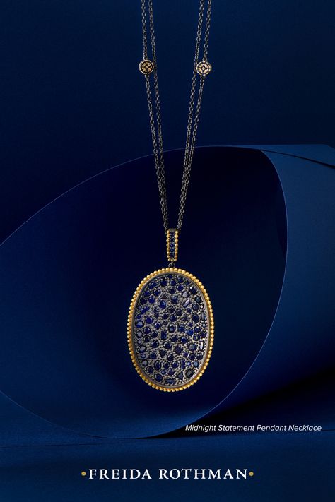 Pendant Photography, Editorial Jewelry, Royal Blue Jewelry, Jewelry Website Design, Jewellery Shoot, Luxury Bracelets, Blue Jewellery, Jewellery Photography Inspiration, Jewelry Product Shots