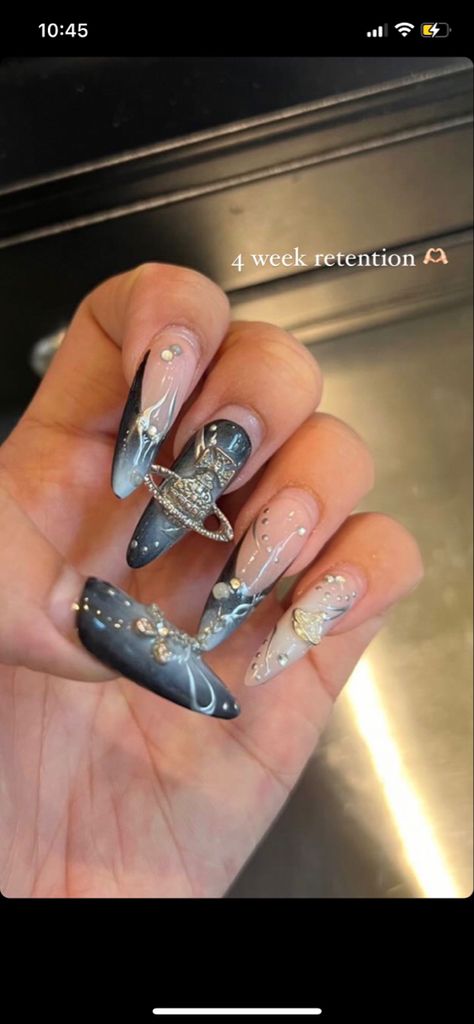 Vivienne Westwood Nails Art, Vivienne Westwood Nails, Westwood Nails, Airbrush Nail, Airbrush Nail Art, Dark Red Nails, Aquarius Season, Wood Nails, Airbrush Nails