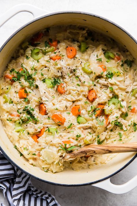 Just carrots, celery, onions and garlic flavor this soothingly simple, risotto-like creamy chicken orzo recipe. Grab some crusty bread and call dinner DONE. Creamy Orzo Recipes, Creamy Chicken Orzo, Weekend Meal Prep, Creamy Orzo, Orzo Recipe, How To Cook Orzo, The Modern Proper, Carrots Celery, Orzo Recipes