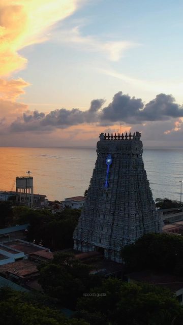 Murugan Aesthetic, Thiruchendur Murugan Temple, Thiruchendur Murugan, Murugan Temple, Shiva Angry, Faces Drawing, December Wallpaper, God Pics, Murugan Wallpapers