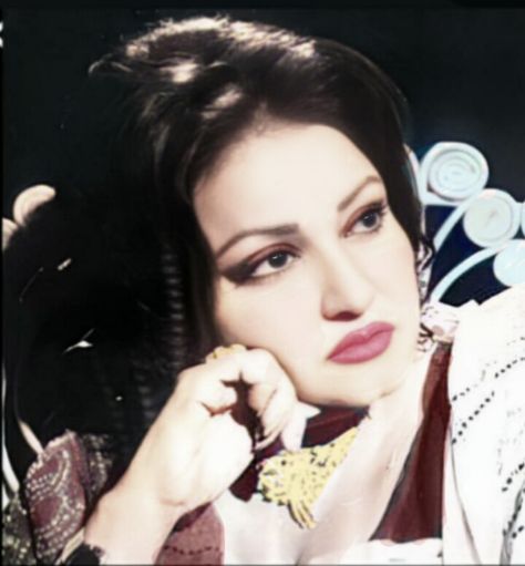 One of the most influential figures of Pakistan ... Madam Noor Jahan, Noor Jahan, Cool Wallpapers Art, Cool Wallpaper, Art Wallpaper, Pakistan, Wallpapers, Stars, Quick Saves