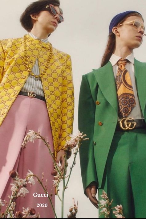 Gucci 70s Inspired, Gucci Fashion Photography, Gucci Photoshoot Ideas, Art Inspired Outfits, Vintage Gucci Aesthetic, Gucci Aesthetic Outfit, Gucci Style Outfit, Gucci Styling, Gucci Inspired Outfit