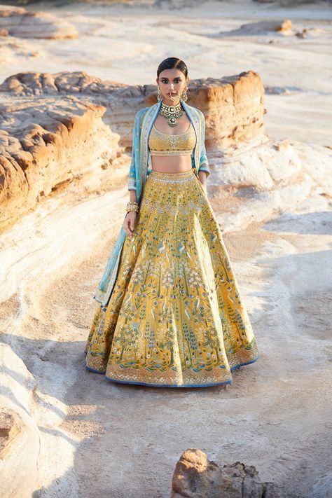 Anita-Dongre-Pichhwai-Collection-1 Pengantin India, Bridal Lehenga Designs, Floral Lehenga, Nikkah Dress, Lehnga Dress, Designer Bridal Lehenga, Anita Dongre, Salwar Kamiz, Lehenga Collection