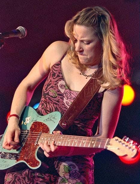 Susan Tedeschi of the Tedeschi Trucks Band, Photo by ©Andrew Lepley Susan Tedeschi, Tedeschi Trucks Band, Band Group, Blues Artists, Im Grateful, Gibson, Rock And Roll, Musician, Guitar