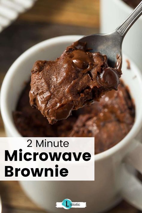 2 minute microwavable brownie in a mug. Quick and easy dessert. Coffee Mug Brownie, Cup Of Brownie, Cake In A Cup Microwave Easy, Simple One Person Dessert, Protein Mug Brownie Microwave, Protein Powder Mug Brownie, Microwave Brownie From Box Mug Cakes, Brownie Recipes Microwave, Muffin In A Cup Microwave