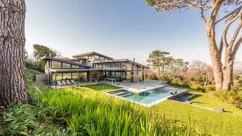 An Eco-Friendly, Modern House—With Impressive Views—Outside Cape Town - Mansion Global Sustainable Architecture Design, Irrigation Systems, Green Scenery, Eco House, Eco Friendly House, Sustainable Architecture, Underfloor Heating, Family House, Pool Houses