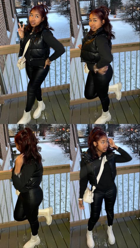 All black winter outfit for black girls. Cream Boots Outfit Black Women, Ankle Boots Outfit Black Women, Brown Boots Outfit Black Women, Birthday Winter Outfits Blackgirl, Chelsea Boots Outfit Black Women, White Boots Outfit Black Women, Cream Chelsea Boots Outfit, Rain Boots Outfit Winter, White Chelsea Boots Outfit