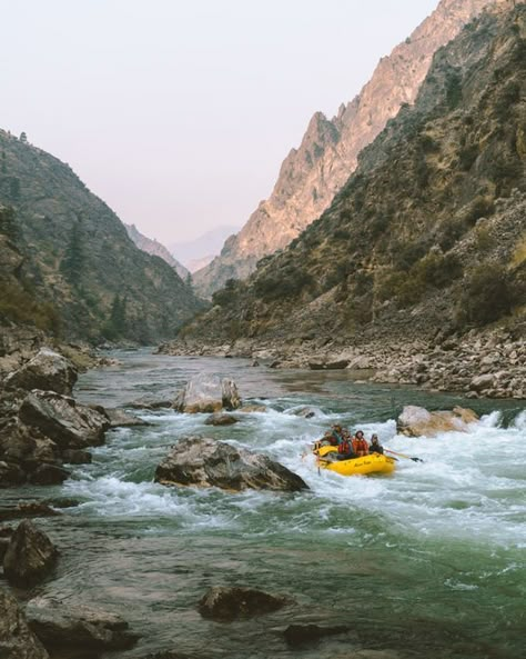 10 Photos That Will Convince You to Explore Idaho ASAP Idaho Travel Destinations | Idaho Honeymoon | Backpack Idaho | Backpacking Idaho | Idaho Vacation | Idaho Photography USA United States of America #travel #honeymoon #vacation #backpacking #budgettravel #bucketlist #wanderlust #Idaho #USA #UnitedStates #America #visitIdaho #travelIdaho #IdahoTravel Idaho Photography, Explore Idaho, Idaho Vacation, Visit Idaho, Idaho Travel, Salmon River, Photography New York, Ring Road, River Rafting