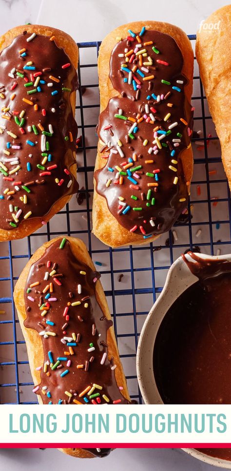 Recipe of the Day: Long John Doughnuts 🍩 Think a doughnut has to be round? Not according to Midwesterners, a group who loves their rectangular Long John doughnuts. This delicious pastry looks something like an éclair and is always deep-fried and covered in a sweet glaze. This version pairs a rich, yeast-risen dough with an easy chocolate glaze and classic colorful sprinkles for a delicious treat that will charm doughnut lovers from coast to coast. Long John Doughnut Recipe, Easy Chocolate Glaze, Long John Donut, Doughnut Recipe Easy, Chocolate Doughnuts, Homemade Donuts Recipe, Sweet Glaze, Baked Donut Recipes, Vegan Brunch