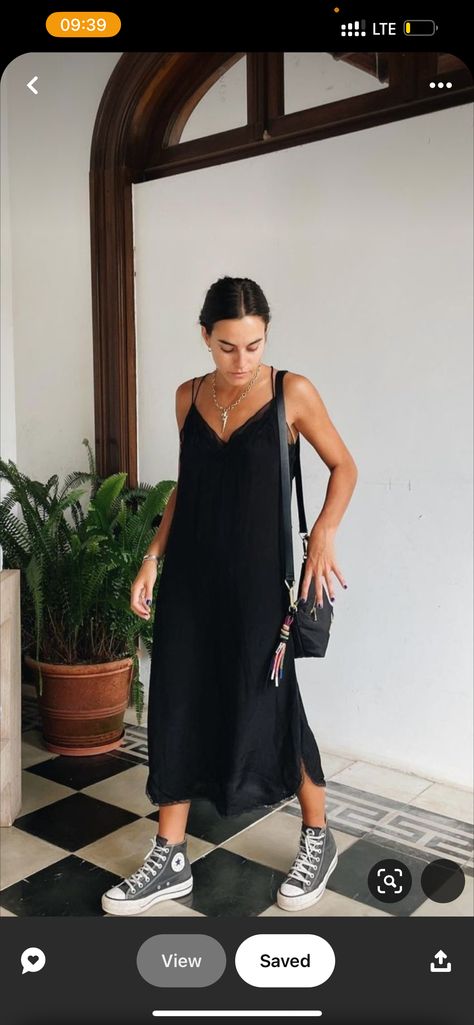 Outfit Ideas Event, Summer 24 Street Style, Minimalist Concert Outfit, Sustainable Summer Fashion, Pf Flyers Outfit Women, Thrifted Street Style, Elevated Casual Outfits Women Summer, Therapist Outfits Women Summer, Modest Spring Outfits Casual