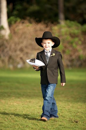 Ring Bearer Outfit Grey, Mexican Inspired Wedding, Ring Bearer Flower Girl, Black And White Wedding Theme, Western Themed Wedding, Ring Boy, Ring Bear, Rustic Winter Wedding