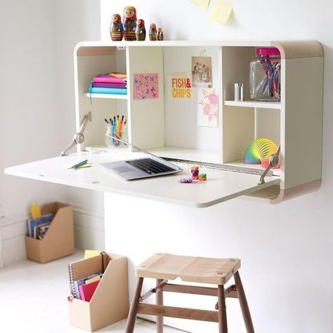 A wall-mounted desk is easy to put away. | 41 Clever Organizational Ideas For Your Child's Playroom Små Rum Lidt Plads, Space Saving Desk, Childrens Desk, Girl Bedroom Walls, Wall Mounted Desk, Diy Casa, घर की स��जावट, Teen Room