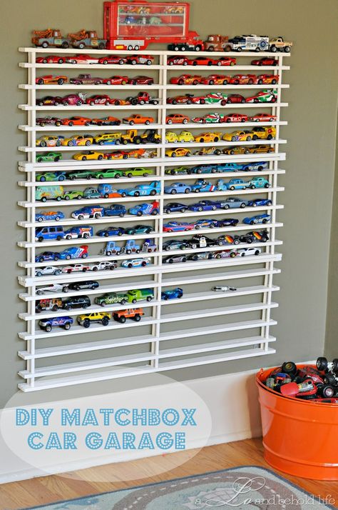 Matchbox Storage, Boy Toy Storage, Diy Toys Car, Hot Wheels Storage, Shoe Organization Diy, Organize Toys, Toy Car Storage, Baby Room Storage, Baby Toy Storage