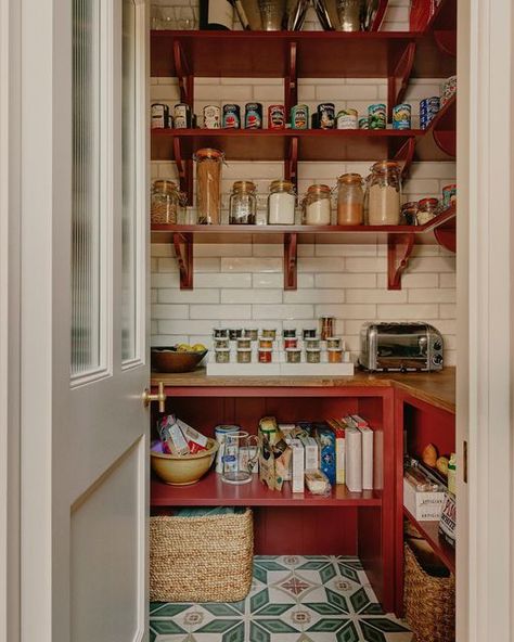 Studio Duggan, Walk In Pantry Ideas, Organized Spaces, Pantry Inspiration, Pantry Cupboard, Eclectic Interior Design, Pantry Ideas, Pantry Design, Walk In Pantry