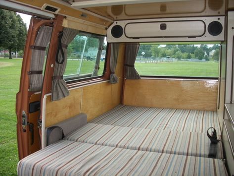 Image may have been reduced in size. Click image to view fullscreen. Volkswagen T3 Interior, Vw Vanagon Interior Ideas, T3 Volkswagen, Van Walls, Combi Vw T2, Vw Interior, Vw Bus Interior, Vw T3 Syncro, Vw T25