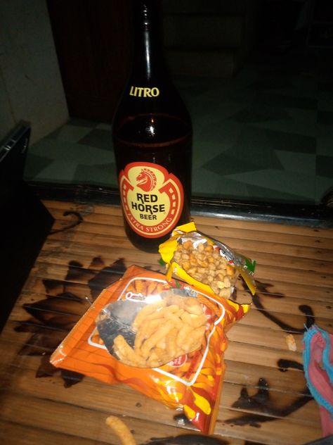 Red Horse Beer Drinks Prank, Red Horse Beer Drinks, Johnny Sense, Red Horse Beer Aesthetic, Red Horse Beer, Alcoholic Snapchat, Boys Covering Face, Alcohol Pictures, Drinks Pictures