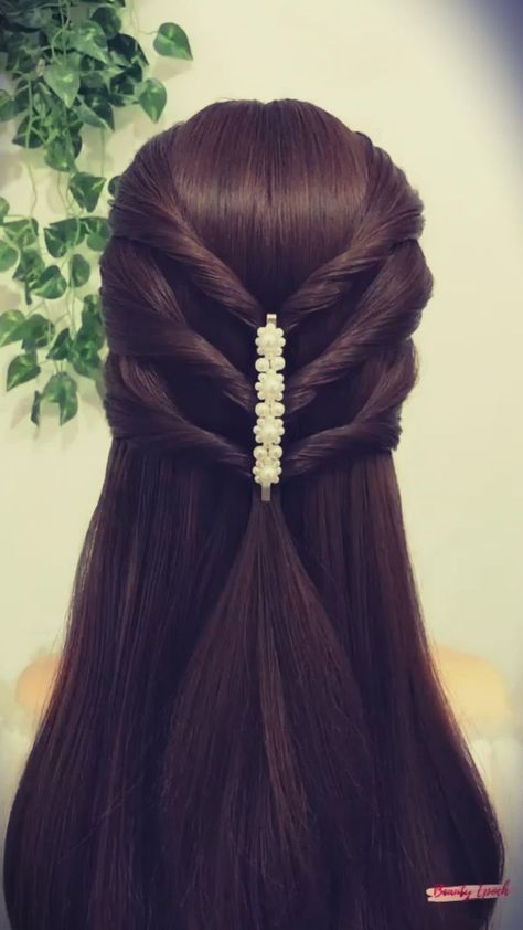 Hairstyle For Long Gown, Hair Style On Saree, Hair Style Vedio, Bridal Hair Buns, Hair Indian, Hairstyles For Medium Length Hair Easy, Hair Braid Videos, Hair Tips Video, Long Hair Wedding Styles