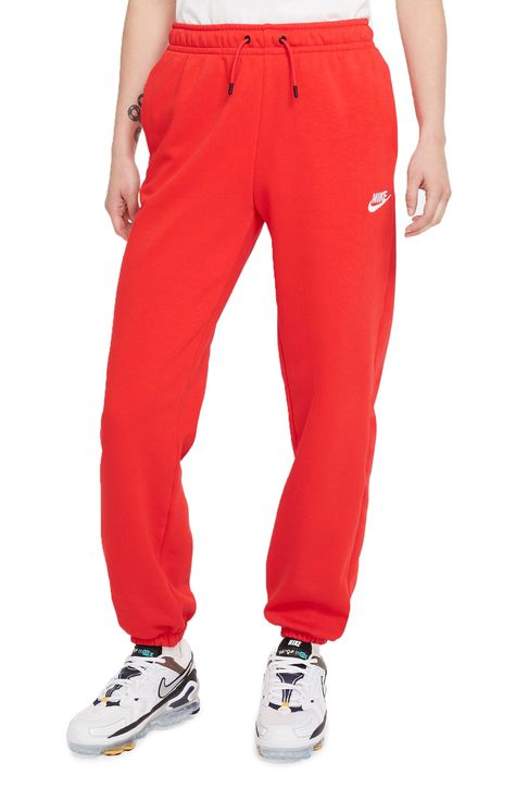 Fleece Pants Women, Pants Nike, Women's Sportswear, Nike Red, Cute Swag Outfits, Fleece Pants, Womens Fleece, Black White Fashion, Sportswear Women