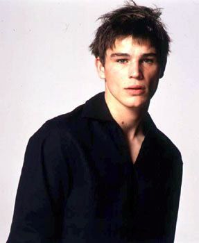 Dorian Gray Penny Dreadful, Josh Harnett, Josh Hartnett, Oki Doki, Boys Don't Cry, Penny Dreadful, Ideal Man, Poses For Men, Pretty Men