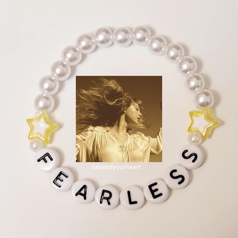 Eras Tour Bracelets Fearless, Fearless Bracelet Taylor Swift, Fearless Friendship Bracelet, Fearless Bracelet, Concert Bracelets, Taylor Bracelets, Bracelet Board, Eras Bracelets, Friends Bracelet