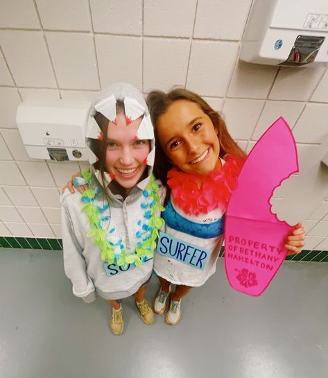 Surfer Girl Spirit Week, Surfer Spirit Week, Surfer Day Spirit Week Outfits, Surfs Up Costume, Aussie Icons Costume Ideas, Surfer Spirit Day Outfit, Bikers Vs Surfers Outfits Spirit Week, Beach Day Spirit Week Outfit, Biker Vs Surfer Spirit Week