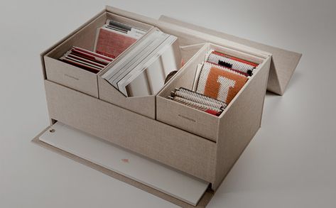 Sample Box Packaging, Sample Box Design Ideas, Sample Box Design, Stationary Organizer, Box With Drawers, Identity System, Photo Boxes, Bookmaking, Graphic Projects