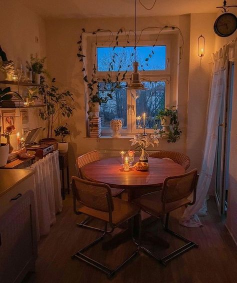 Uk Small Houses Interior, Rustic Apartment Ideas, Creative Lighting Ideas Living Room, Solar Lights Indoor Ideas, Eclectic Studio Apartment Small Spaces, Cool Items For Home, Romantic Apartment Decor, Romantic Country Decor, Cozy Kitchen Aesthetic Apartment