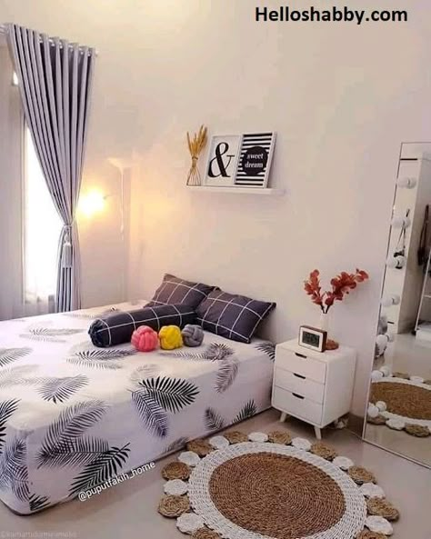 Ruang Tamu Outdoor, Beautiful Dorm Room, Small Room Makeover, Girl Apartment Decor, Simple Living Room Decor, Classy Bedroom, Pinterest Room Decor, Kids Interior Room, Simple Room