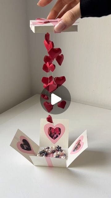 Mother Present Ideas, Handmade Gifts For Mother’s Day, Happy Birthday Mom Gifts Ideas, Diy Gift For Mother's Day, Mother’s Day Present, Mother's Day Handmade Gift Idea, Diy Mothers Day Crafts For Kids, Mother Day Diy Gifts, Motherdays Gift Ideas