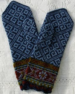 Latvian Mittens Pattern, Latvian Mittens, Knitting Mittens, Knitted Gloves Mittens, Norwegian Knitting, Knitted Mittens Pattern, Hand Knit Mittens, Hand Knits, Knitted Accessories