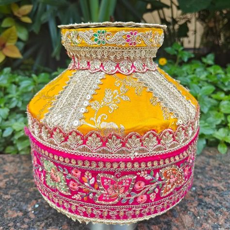 Gorgeous steel kalsi with a lid used for wedding ,ghadoli, bhagwat, satyanarayan Katha and many more rituals and festivities DM @rangrata_ to buy WhatsApp+918448428629 Any colour can be customised as per the requirement Kalash Decoration Indian Weddings, Kalash Decoration, Manpreet Kaur, Fruit Birthday Party, Indian Wedding Gifts, Thali Decoration, Thali Decoration Ideas, Pots Diy, Fruit Birthday