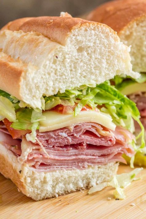 Italian Sandwich Recipes, Italian Sub Sandwich, Hoagie Sandwiches, Cold Sandwich Recipes, Italian Hoagie, Sub Sandwich, Sandwhich Recipes, Best Sandwich Recipes, Homemade Italian Dressing