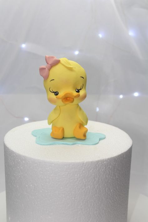 Custom birthday cake topper, animal birthday cake topper, duckling cake topper figurine, parties, baby shower and decoration Duck Cake Topper, Cake Duck, Animal Birthday Cake, Animals Fondant, Yellow Duckling, Make Way For Ducklings, Duck Cake, Animal Birthday Cakes, Baby Shower Duck