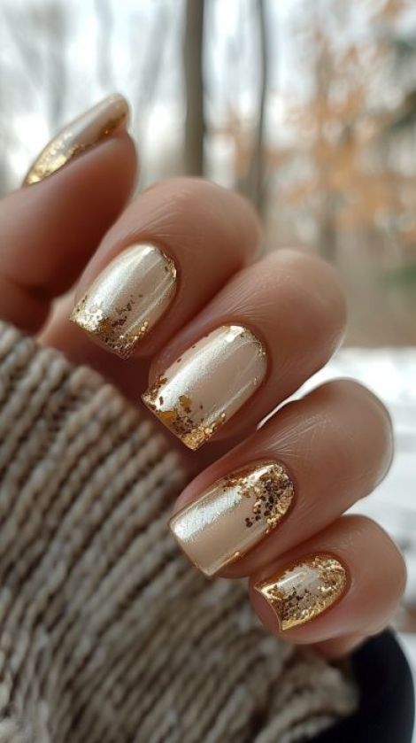 Gold Gel Nails, Gold Nail Designs, Gold Glitter Nails, Smink Inspiration, Gold Nail, Bride Nails, Bridal Nails, Funky Nails, Fancy Nails