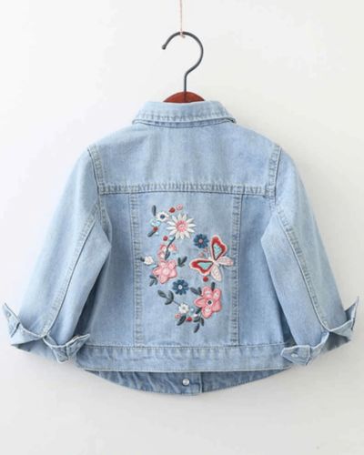 Jean Jacket Diy, Embroidery Jeans Jacket, Haine Diy, Pattern Outfits, Denim Baby, Girls Denim Jacket, Denim Embroidery, Diy Jacket