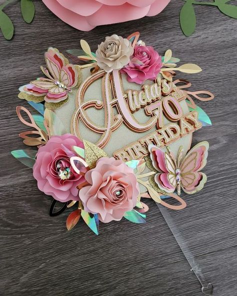 Cricut Cardstock, Girl Graduation Party, Cricut Cake, Silhouette Cake Topper, Custom Cupcake Toppers, Bolo Barbie, Floral Cake Topper, 3d Cake Toppers, Birthday Party Treats