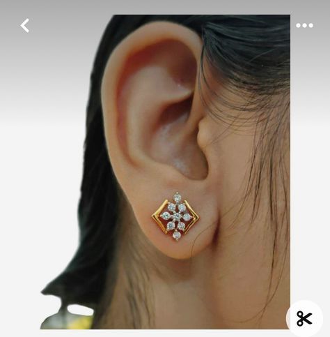 Small Earrings Studs Diamonds, Daily Wear Earrings Gold Indian Studs, Diamond Earrings Indian Daily Wear, Ear Rings Gold Indian Daily Wear, Gold Studs Earrings Indian, Daily Use Gold Earrings Indian, Indian Daily Wear, Daily Wear Studs, Diamond Sketch