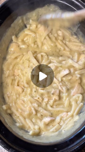 Crockpot Chicken Noodle Soup Recipes, Crock Pot Chicken Recipe, Easy Crock Pot Chicken, Creamy Chicken And Noodles, Chicken Soup Crockpot, Crockpot Chicken And Noodles, Chicken And Noodles, Chicken Noodle Soup Crock Pot, Crockpot Meal