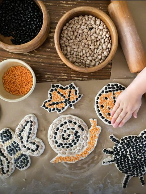 Air Dry Clay Seed Mosaic Craft Seed Mosaic, Autumn Activity, Clay Projects For Kids, Seed Art, Sensory Crafts, Kids Clay, Air Dry Clay Projects, Craft Ideas For Kids, Fancy Cookies