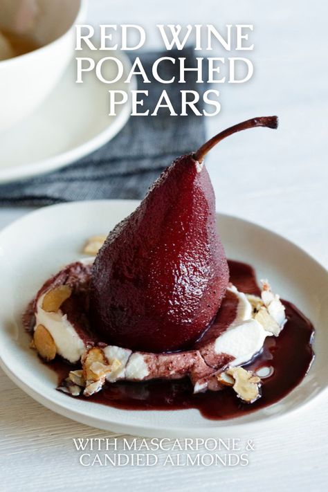 Poached Pears Dessert, Wine Pie, Fine Dining Starters, Red Wine Poached Pears, Quick Healthy Dessert, Pears In Red Wine, Poached Pears Recipe, Pear Dessert Recipes, Wine Poached Pears