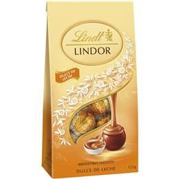 Lindt Lindor Dulce De Leche Chocolate Balls 123g Lindt Chocolate Recipes, Milk Chocolate Truffles, Chocolate Lindt, Lindor Chocolate, Lindt Lindor, Candy Truffles, Milk Chocolate Candy, Lindt Chocolate, Chocolate Dreams