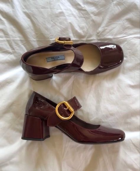 Shoes For Everyday, Shoes Stylish, Dr Shoes, Vintage Prada, Stylish Footwear, Funky Shoes, Elegant Heels, Girly Shoes, Shoe Inspo