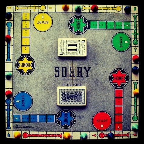 Itsuki Koizumi, Sorry Game, Grandma Journal, Sorry Board Game, Family Games To Play, Mini Printables, Old Board Games, Vintage Childhood, Vintage Board Games