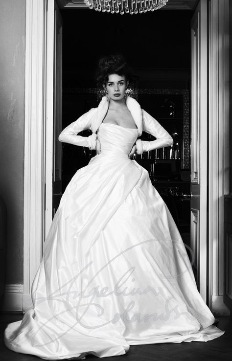 Bruce Oldfield Dress, Vintage Vera Wang Wedding Dress, Angelina Colarusso, Wedding Dresses For Older Brides, Dresses For Older Brides, Bruce Oldfield, Brides Wedding Dresses, Wedding Dresses London, Elegant Wedding Dresses