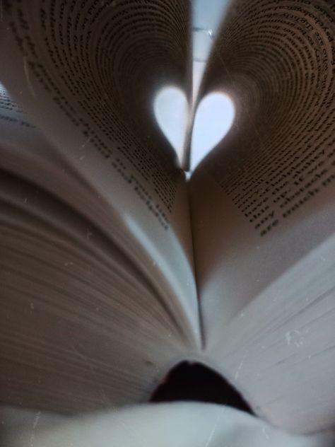 Book photography Book Heart Aesthetic, Ink Heart Book, Hidden Hearts, Book Gif, Book Heart, Book Cover Page, Shape Books, Heart To Heart, Healing Heart