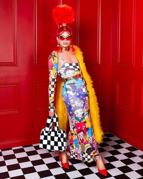 ICESIS COUTURE (@itsqueenicesis) • Fotos e vídeos do Instagram Icesis Couture, Drag Outfits, Maximalist Outfits, Camp Fashion, Fall Winter Trends, Races Fashion, Couture Looks, Funky Outfits, Weird Fashion