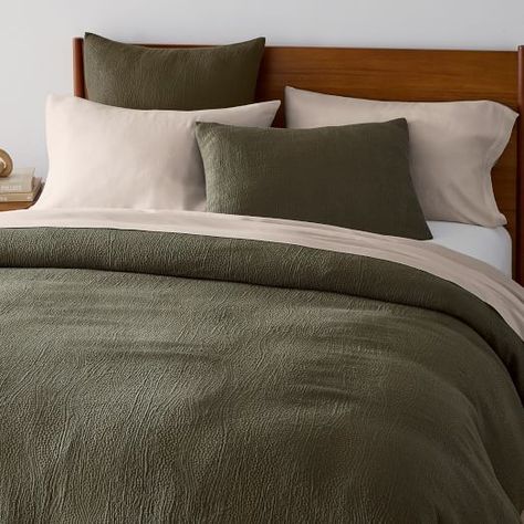 Green duvet | West Elm Green Bedding Master, Green Comforter Bedroom, Green Comforter, Modern Duvet Covers, Green Sheets, Green Duvet, Green Duvet Covers, King Duvet Cover Sets, Green Bedding